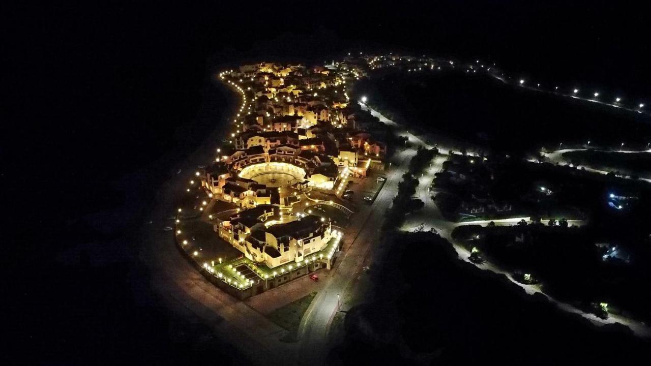 Hotiday Village Стінтіно Екстер'єр фото